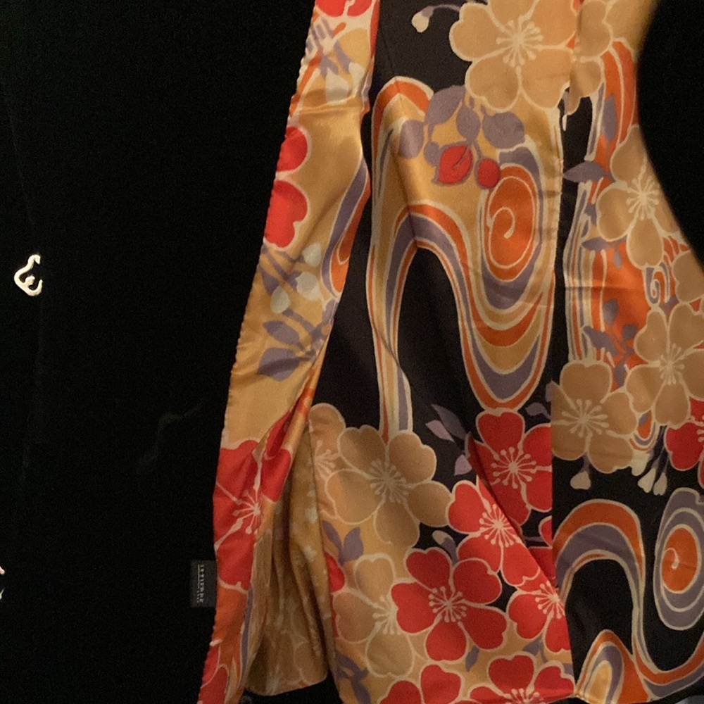 Black velvet jacket - Picture 8 of 8